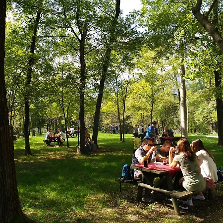 Rurale Parco Di San Floriano Albergue